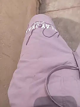 Snapshot of younggblackkCOCK19 chatting on October 30, 9:29 am younggblackkCOCK19 online show from October 30, 9:29 am