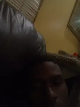 Snapshot of younggblackkCOCK19 chatting on November 24, 8:53 pm younggblackkCOCK19 online show from November 24, 8:53 pm