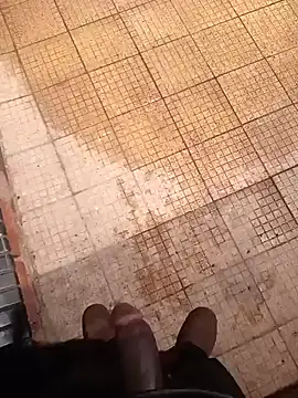 younggblackkCOCK19 online show from April 17, 8:44 pm