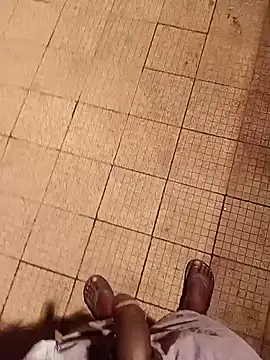 Snapshot of younggblackkCOCK19 chatting on January 18, 8:23 pm younggblackkCOCK19 online show from January 18, 8:23 pm