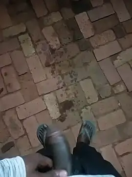 younggblackkCOCK19 online show from March 8, 7:28 pm