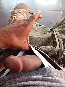 younggblackkCOCK19 online show from April 10, 12:34 pm