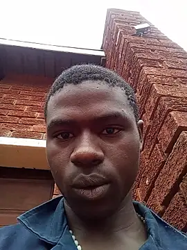 Snapshot of younggblackkCOCK19 chatting on December 1, 7:20 am younggblackkCOCK19 online show from December 1, 7:20 am