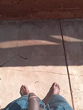 Snapshot of younggblackkCOCK19 chatting on December 3, 6:03 am younggblackkCOCK19 online show from December 3, 6:03 am