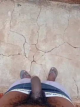 Snapshot of younggblackkCOCK19 chatting on January 19, 11:03 am younggblackkCOCK19 online show from January 19, 11:03 am