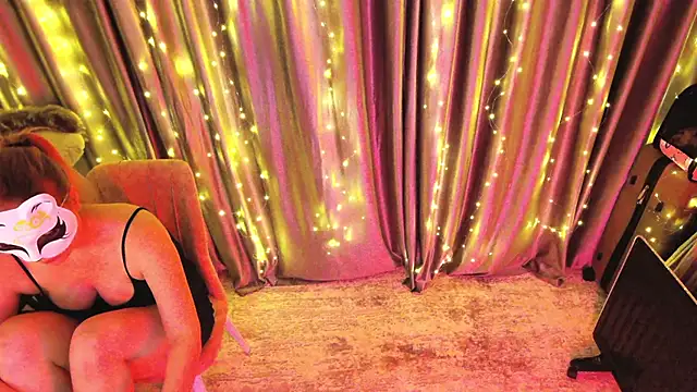 Emilia Secrets online show from January 13, 4:44 pm