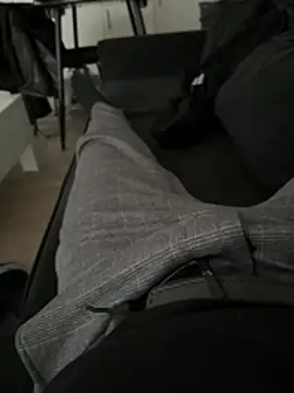 hasanka62 online show from February 14, 12:38 pm