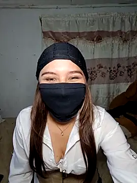 AmirahZahra  online show from November 1, 12:28 am