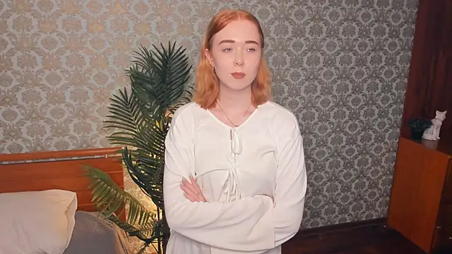 Snapshot of AddieOsler chatting on November 1, 8:57 pm AddieOsler online show from November 1, 8:57 pm