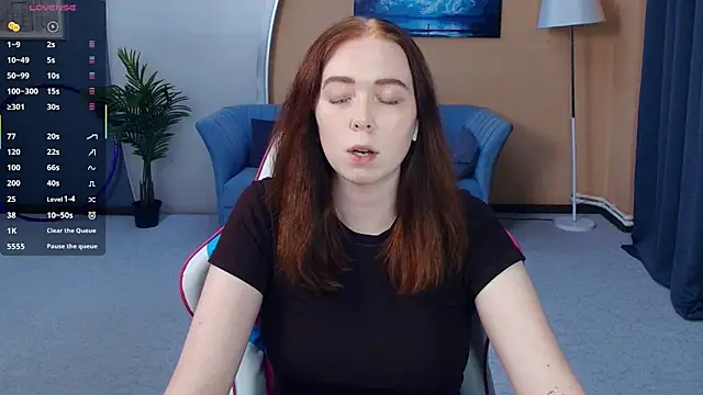 AddieOsler online show from June 21, 7:52 pm