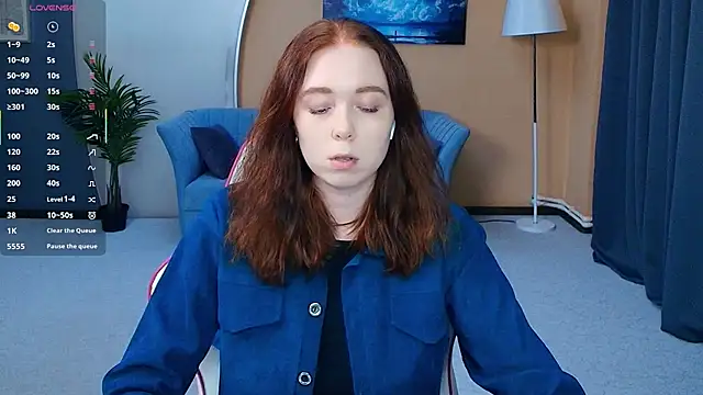 AddieOsler online show from May 31, 8:31 pm
