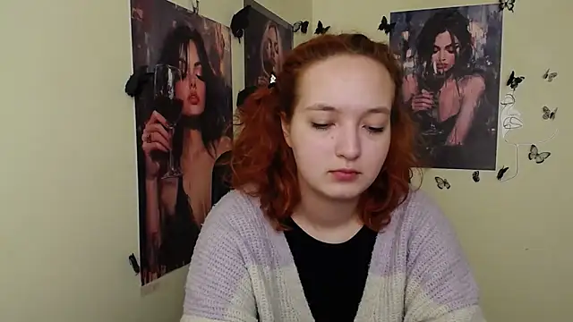 Snapshot of MissAriaa chatting on April 23, 6:09 am MissAriaa online show from April 23, 6:09 am