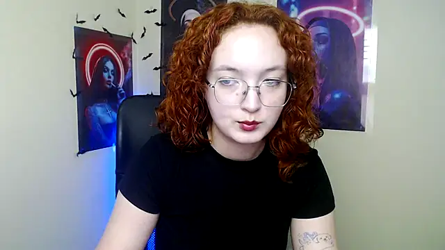 Snapshot of MissAriaa chatting on May 20, 6:21 am MissAriaa online show from May 20, 6:21 am