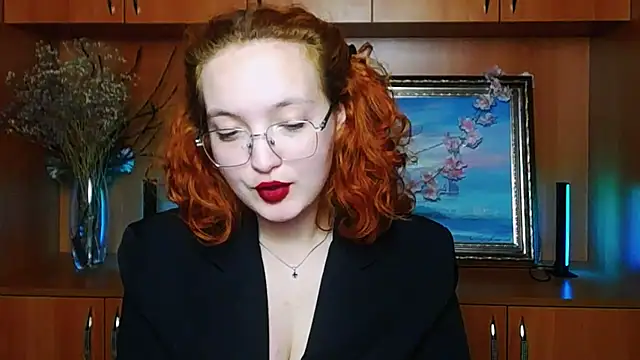 Snapshot of MissAriaa chatting on May 4, 10:34 pm MissAriaa online show from May 4, 10:34 pm