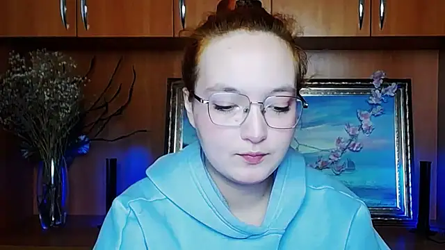 MissAriaa online show from April 14, 6:18 am