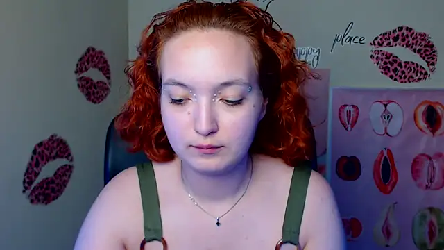 Snapshot of MissAriaa chatting on May 30, 1:34 am MissAriaa online show from May 30, 1:34 am