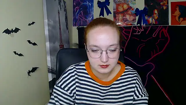 Snapshot of MissAriaa chatting on April 21, 6:20 am MissAriaa online show from April 21, 6:20 am