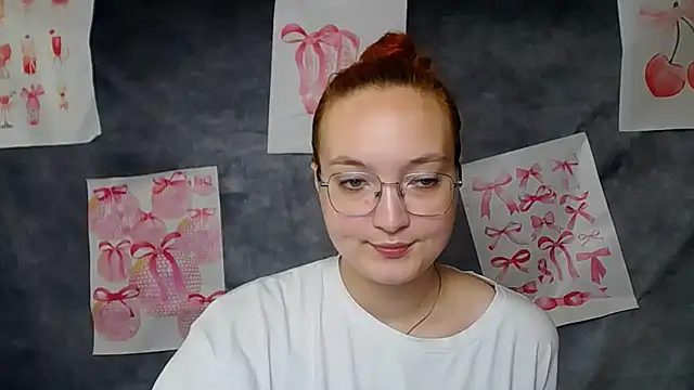 Snapshot of MissAriaa chatting on June 3, 11:55 am MissAriaa online show from June 3, 11:55 am