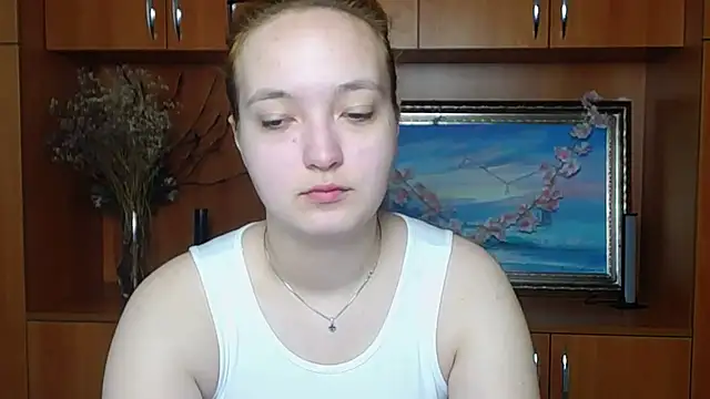 Snapshot of MissAriaa chatting on May 6, 6:17 am MissAriaa online show from May 6, 6:17 am