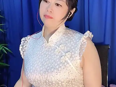 Snapshot of yaoyao22678 chatting on November 29, 2:12 am yaoyao22678 online show from November 29, 2:12 am