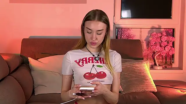 SugarSkye online show from February 14, 10:43 pm