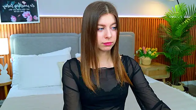 Sandy Edvards online show from April 15, 5:02 am