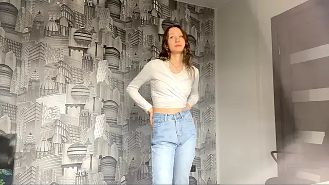 Snapshot of LibbieEncinias chatting on November 9, 8:29 am LibbieEncinias online show from November 9, 8:29 am