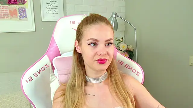 Rose Masson online show from November 29, 5:29 am