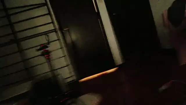 Snapshot of Yuzuha_chan chatting on November 5, 3:37 pm Yuzuha chan online show from November 5, 3:37 pm