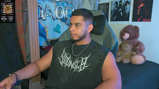 Tiler wolker online show from February 17, 3:26 am