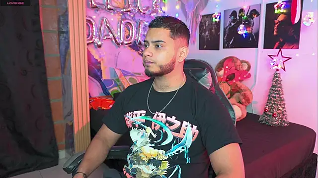 Tiler wolker online show from December 21, 3:41 am