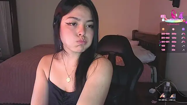 Lee Moyalune online show from November 20, 4:02 am