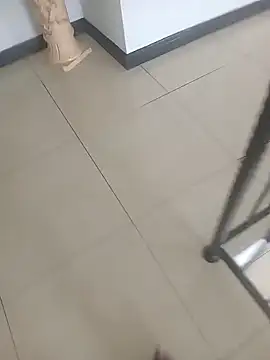 bubly34688 online show from November 10, 11:04 am