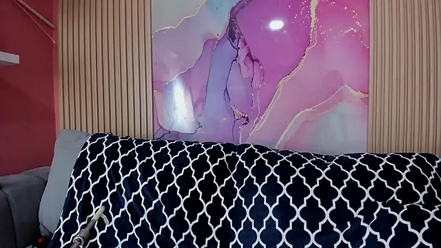 NhoanBrunette online show from November 8, 11:47 am