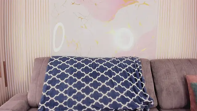 NhoanBrunette online show from March 3, 1:40 pm