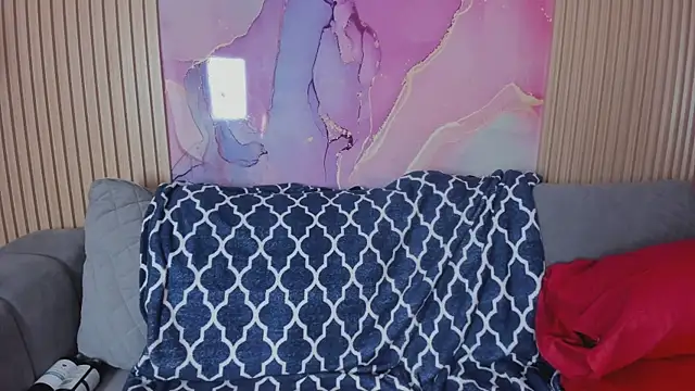 NhoanBrunette online show from November 21, 12:26 pm