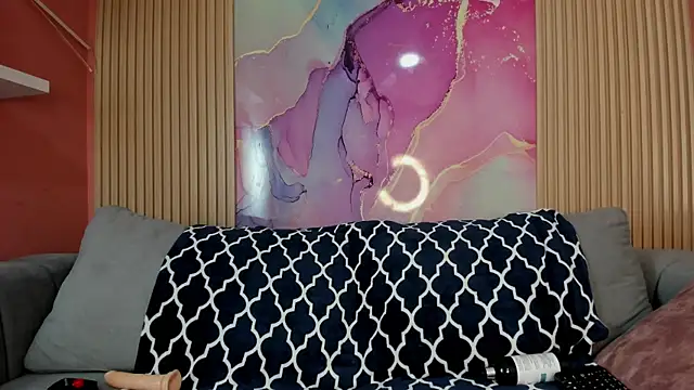 NhoanBrunette online show from November 11, 12:44 pm