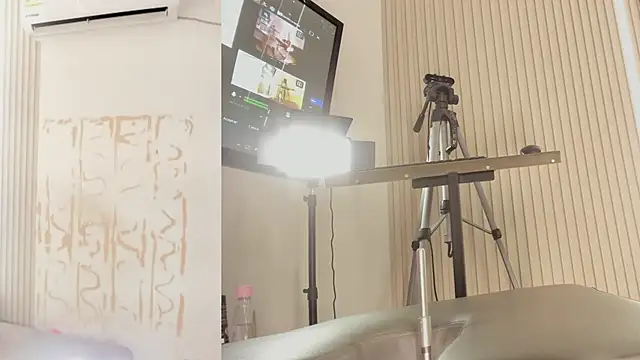 NhoanBrunette online show from April 1, 3:09 pm