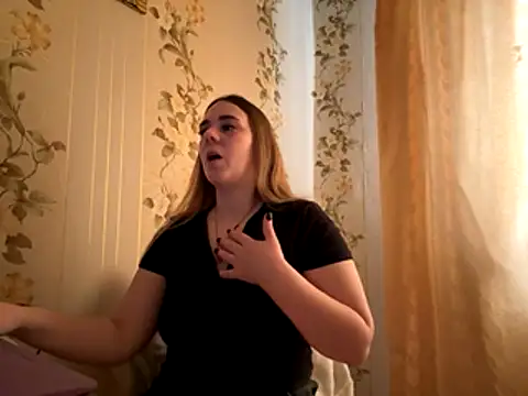 Snapshot of Hanna_777 chatting on November 23, 10:03 am Hanna 777 online show from November 23, 10:03 am