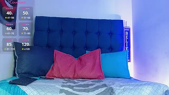 Stefany wish online show from May 11, 7:55 pm