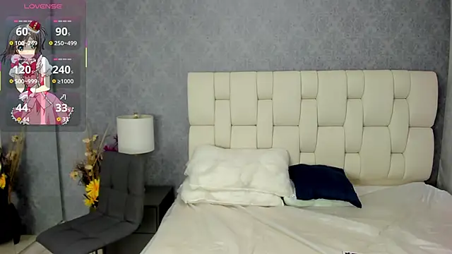 Luna Bella3 online show from November 8, 10:30 am