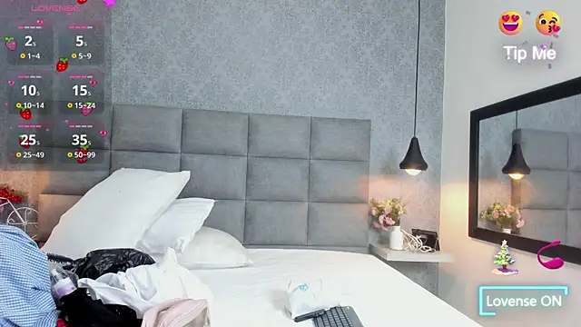 Luna Bella3 online show from December 21, 10:50 am