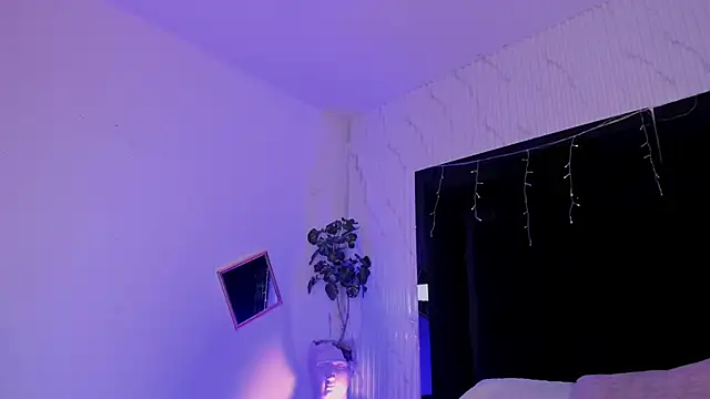 JanneBlossom  online show from March 31, 9:06 pm