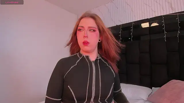 JanneBlossom  online show from February 18, 10:39 pm