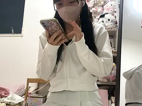 miku pipipi online show from November 10, 4:12 pm