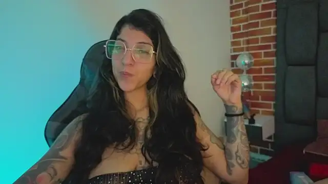 ghostwomaan online show from November 24, 12:27 pm