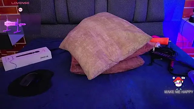 ghostwomaan online show from February 14, 12:27 pm