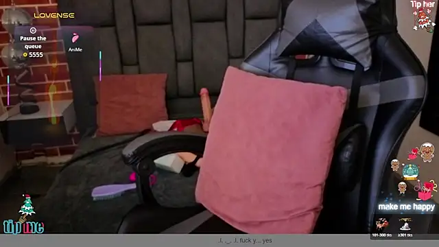 ghostwomaan online show from December 17, 12:32 pm