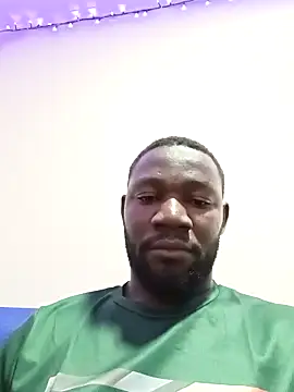 shoodly99 online show from December 3, 2:23 am