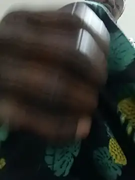 shoodly99 online show from April 12, 3:43 am